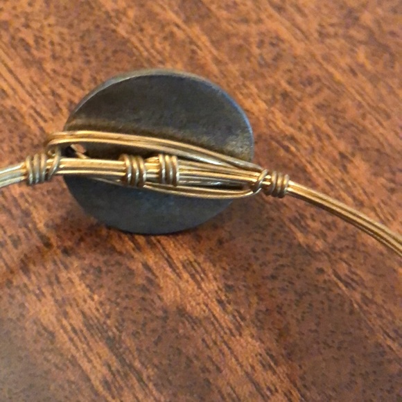 BOURBON AND BOWTIES 12. gage shotgun shell disc bracelet - Picture 4 of 6